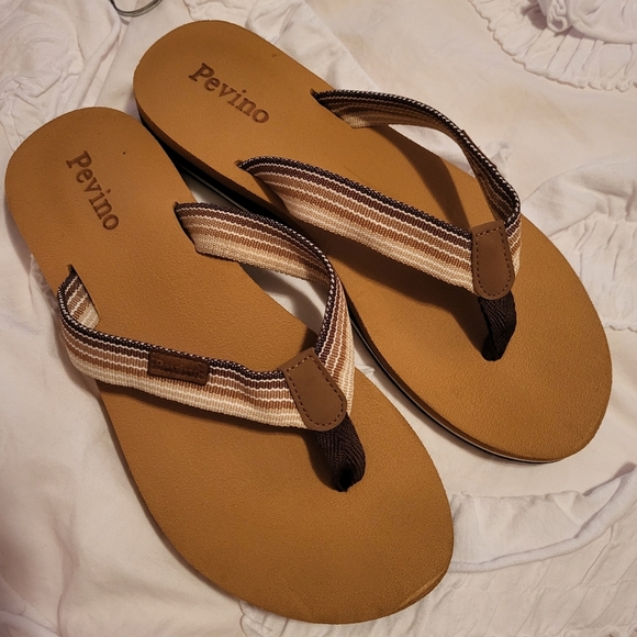 NBW Flip flops - Picture 1 of 3